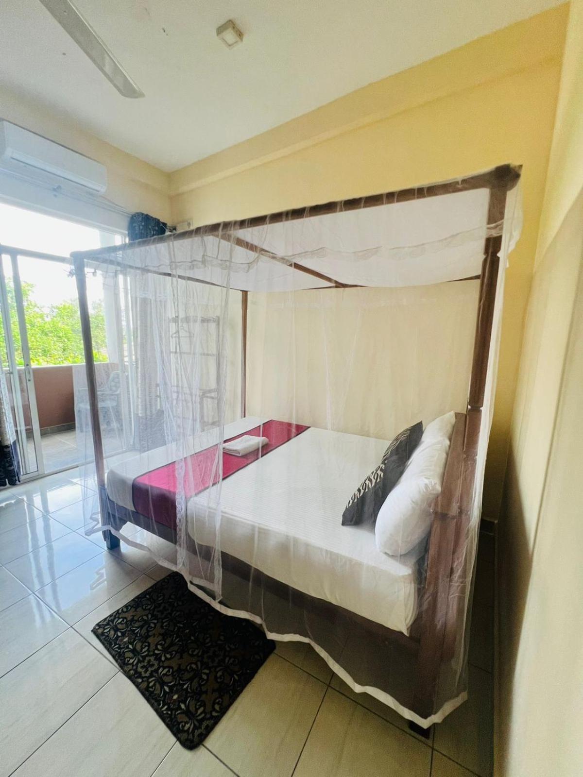 New Golden Bay Resort Велигама Экстерьер фото