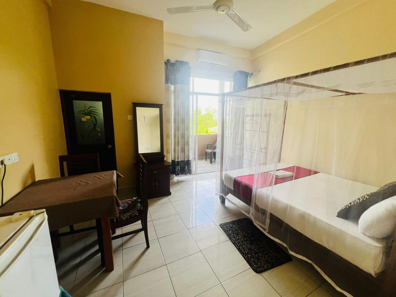 New Golden Bay Resort Велигама Экстерьер фото